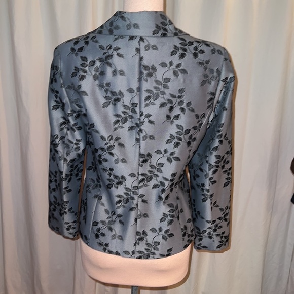 Gianni brocade black jacket - Picture 3 of 10